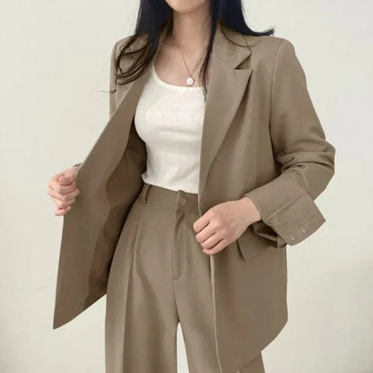 Women's 2-Piece Suit Set – Blazer with High-Waisted Trousers