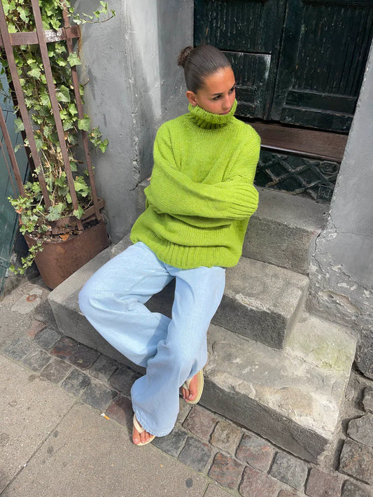 Oversized turtleneck – Lime Green