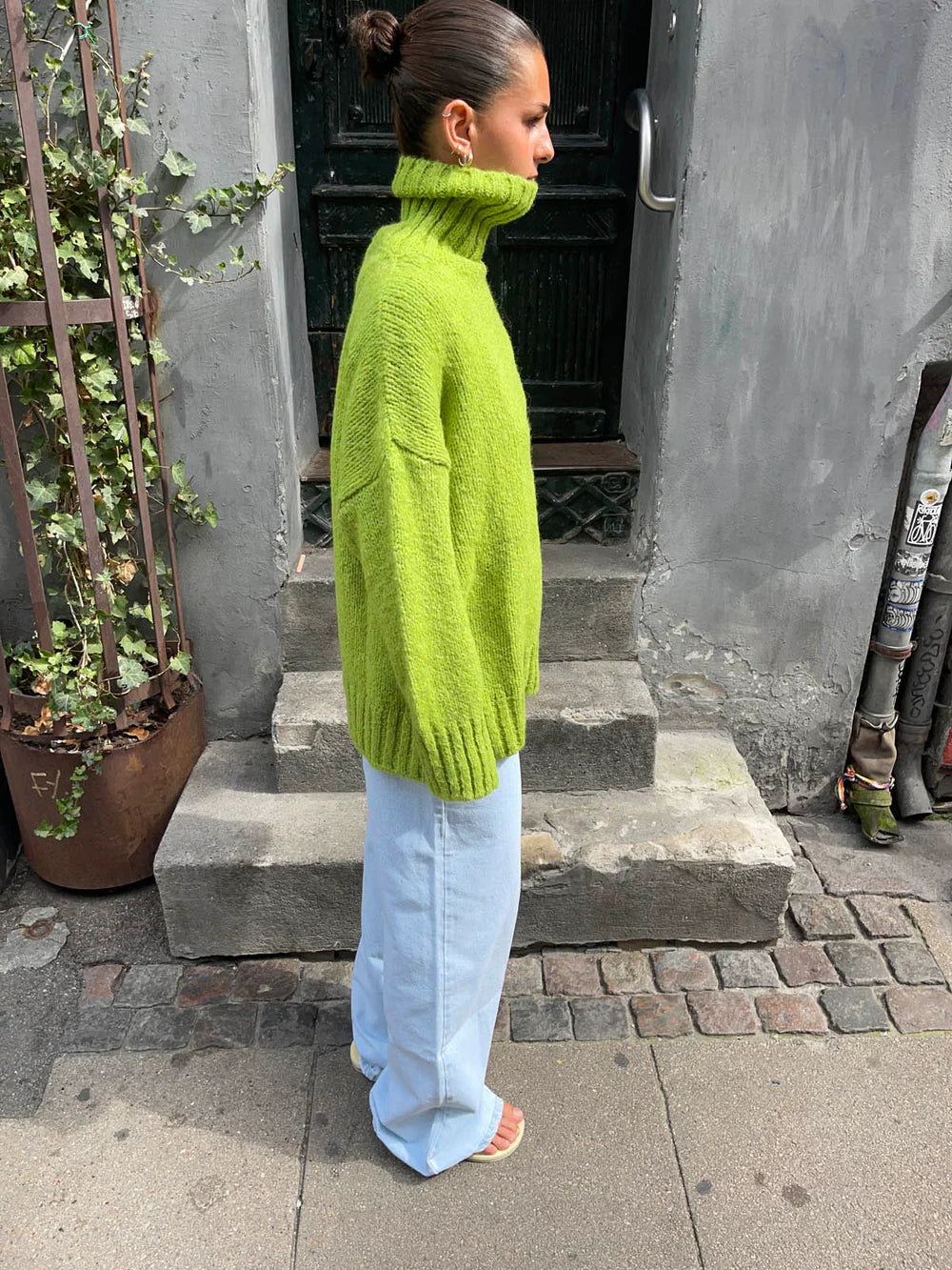 Oversized turtleneck – Lime Green