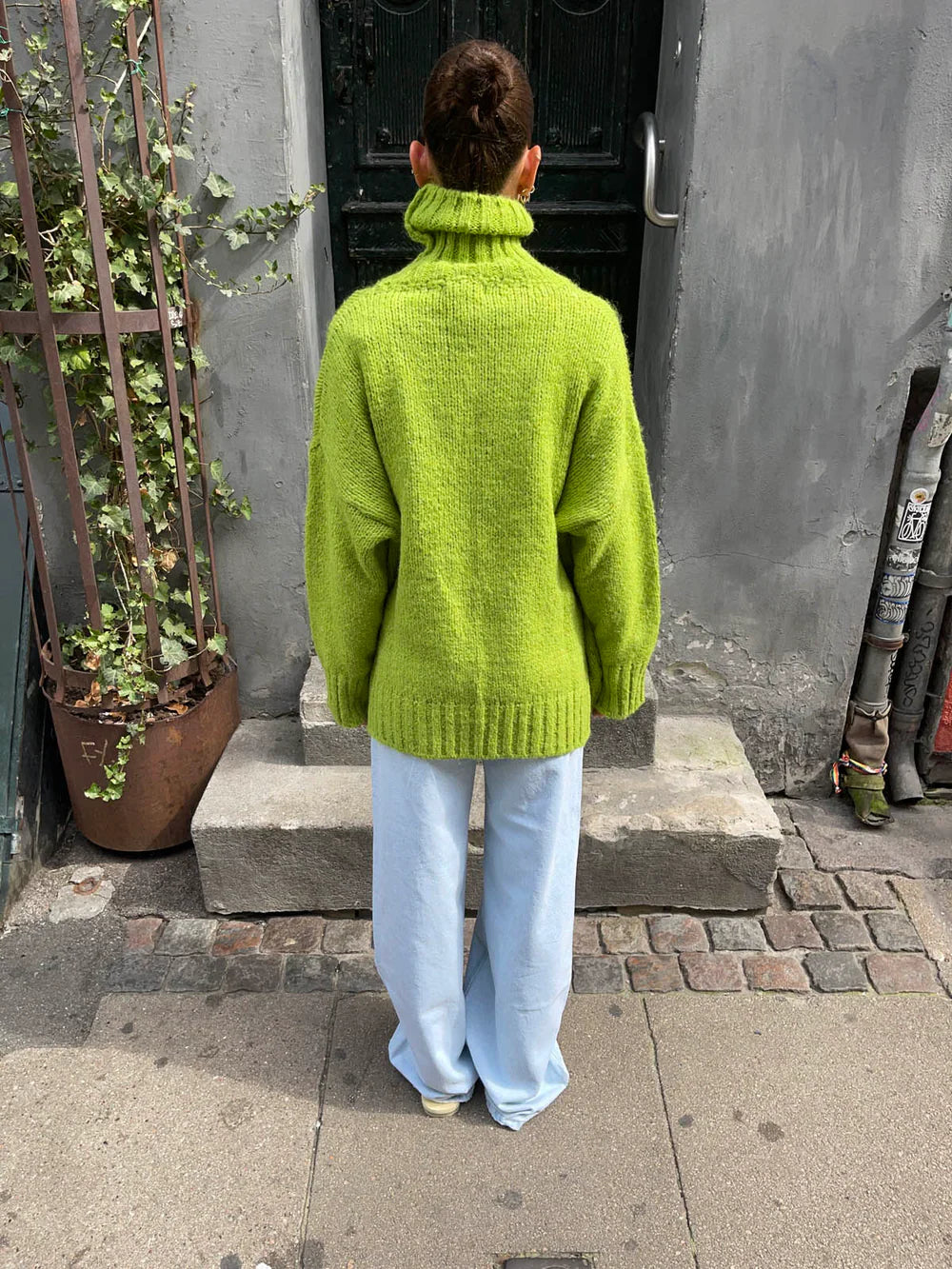 Oversized turtleneck – Lime Green