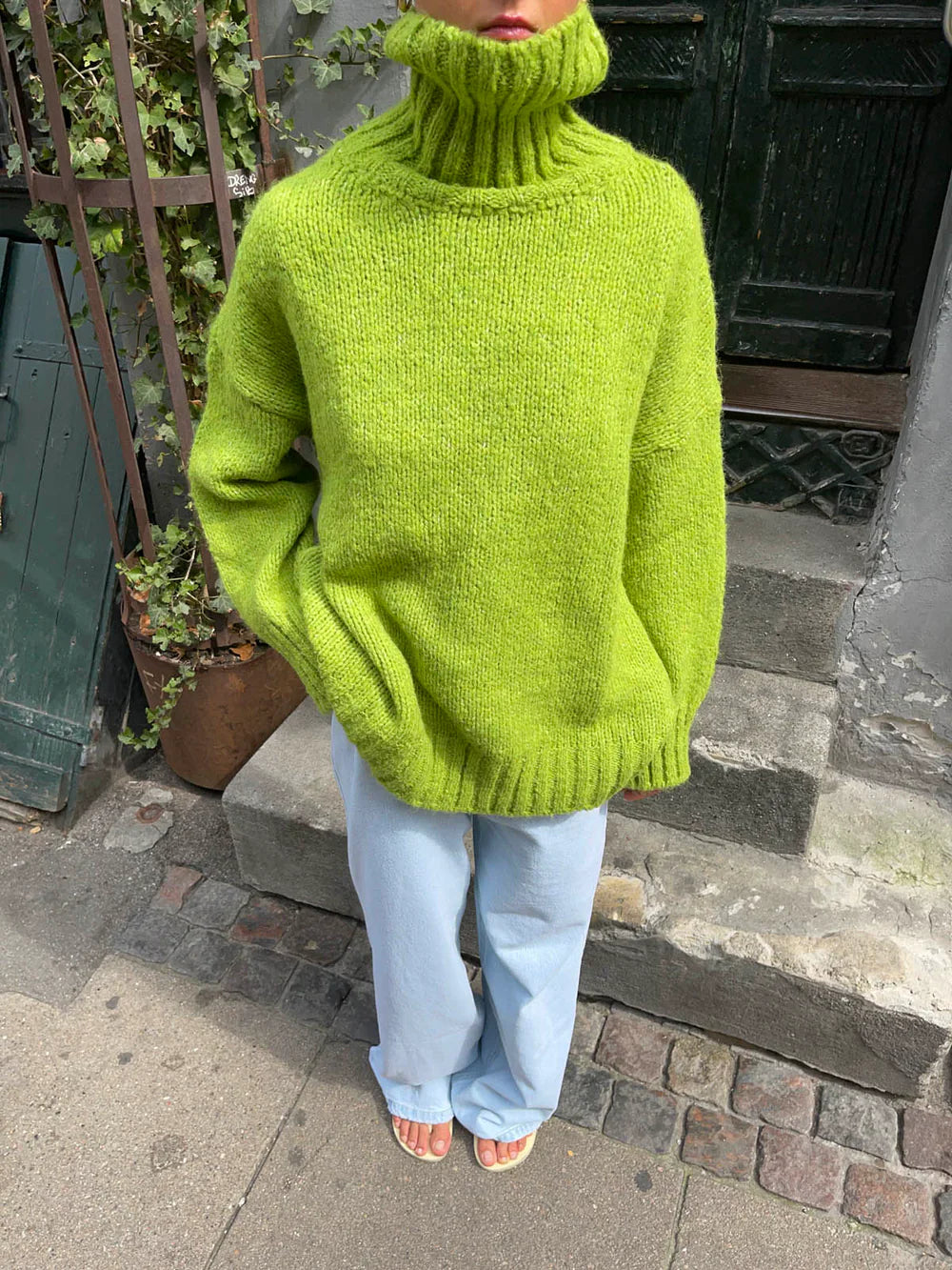 Oversized turtleneck – Lime Green